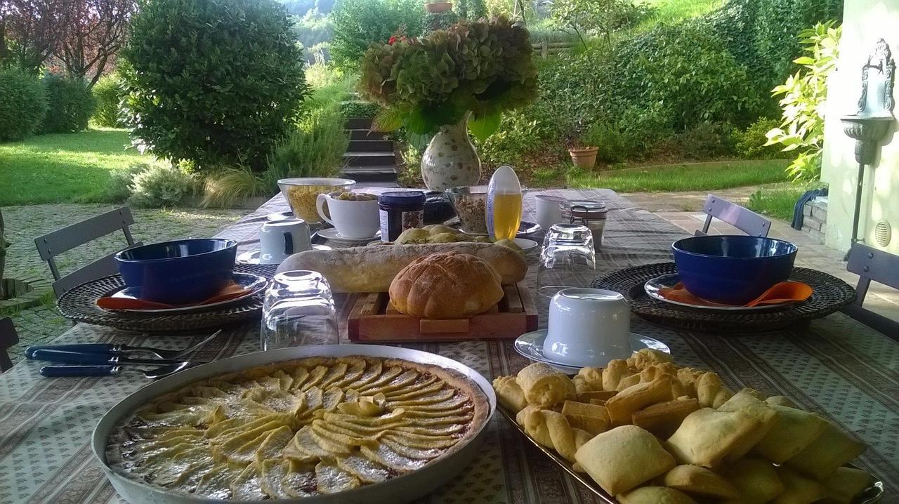 Sotto La Luna Bruna B&B Cocconato Dış mekan fotoğraf